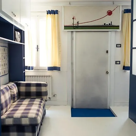 Blueyellow Home In Cannaregio Air Conditioning Wifi Venice Exterior photo